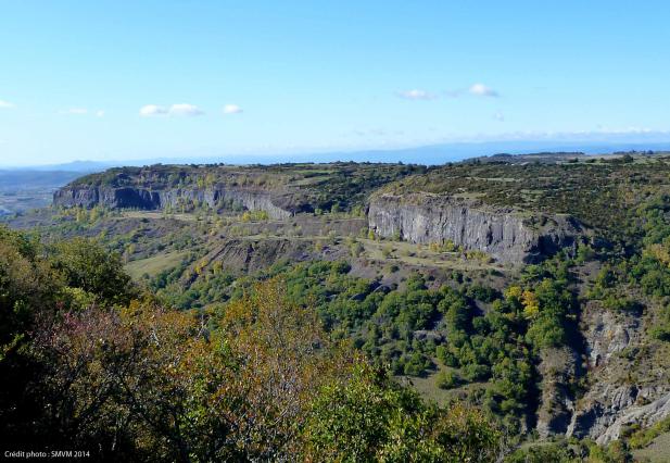 Falaises basaltiques du Coiron © Thibault Roy 